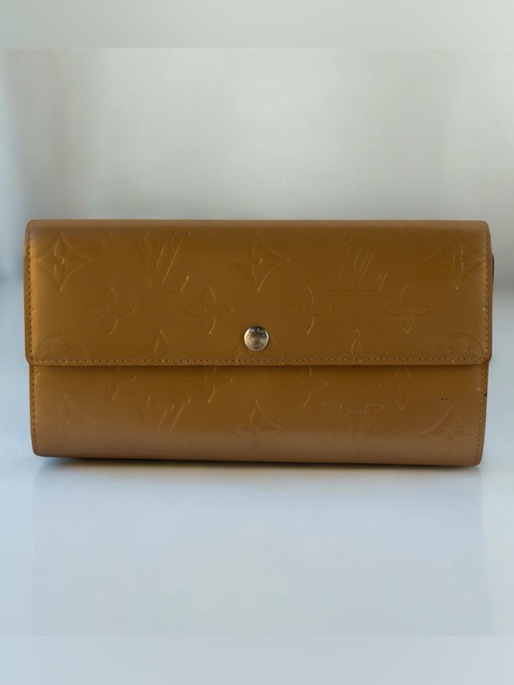 Louis Vuitton Vernis Beige Bronze Long Wallet Does Not Snap Closed
